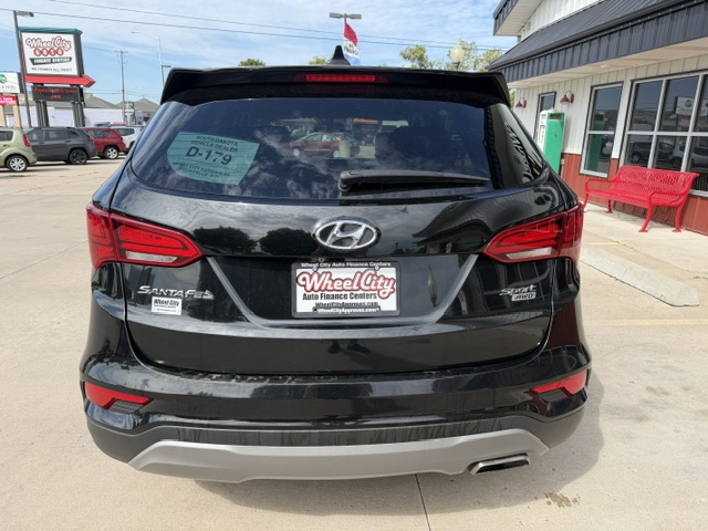 hyundai santa fe 2017 5NMZTDLB0HH004435 image hyundai santa fe 2017 5NMZTDLB0HH004435 image